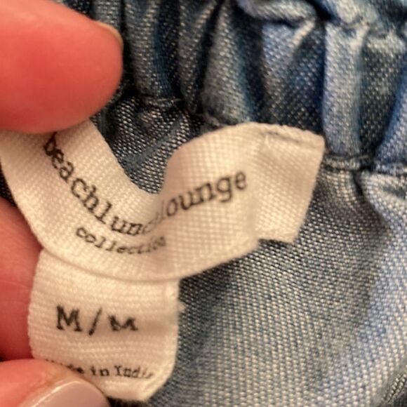 BEACHLUNCHLOUNGE COLLECTION Off The Shoulder Denim Style Romper, Size M - Picture 10 of 10